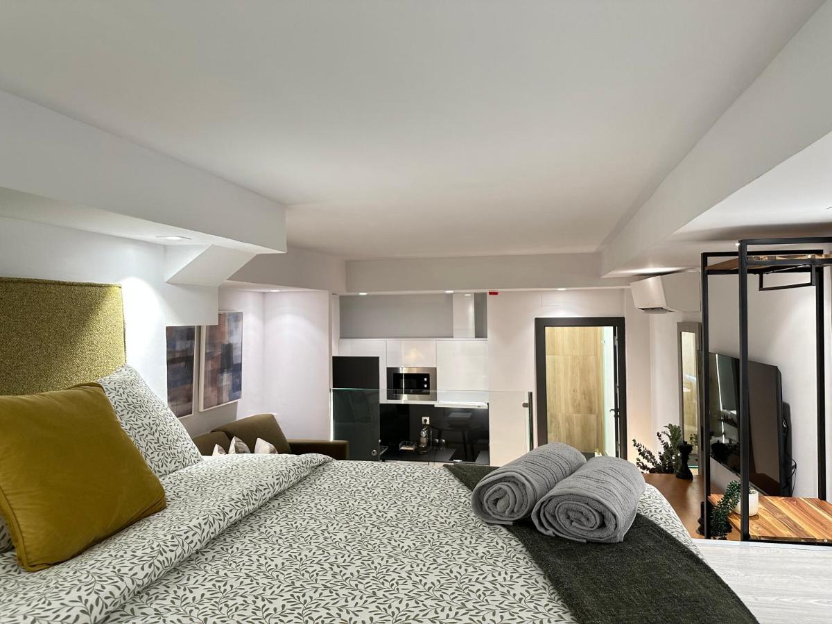 Apartment 18 - Hostatel *